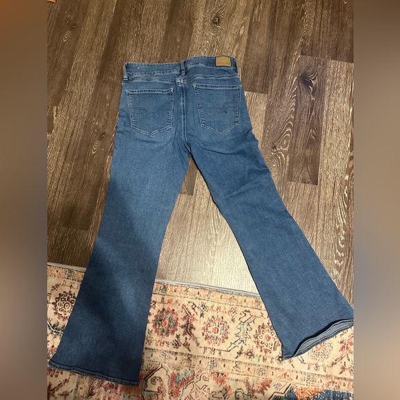 American Eagle Women’s Hi-Rise Artist Flare Jeans- Size 12 SHORT - Picture 5 of 5